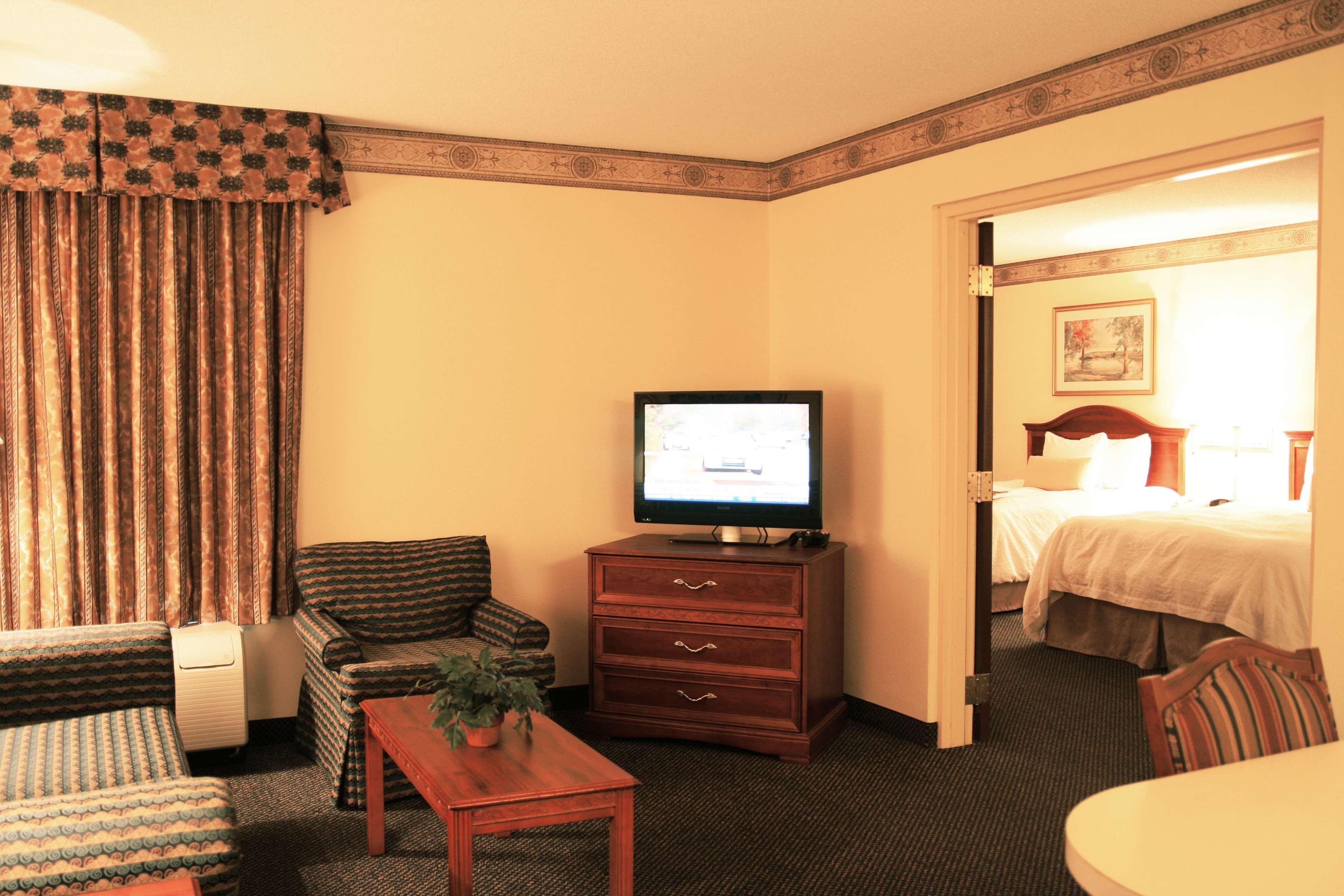 Hampton & Suites-atlanta Airport North-i-85 3* Hapeville