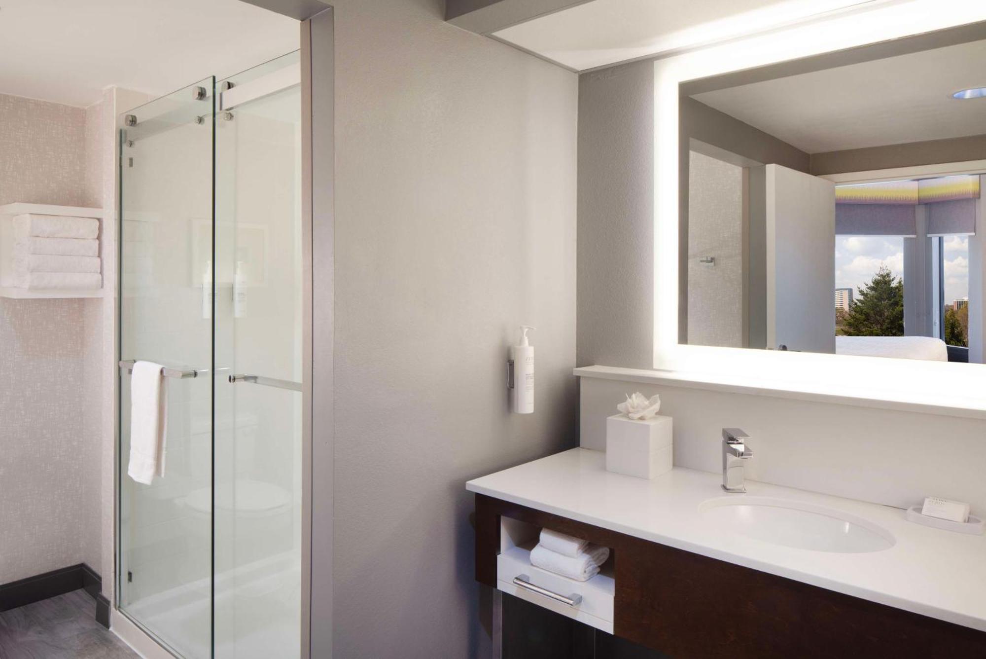 Hampton & Suites-atlanta Airport North-i-85 Hotel 3*