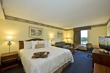 Hampton & Suites-atlanta Airport North-i-85 Hotel Hapeville